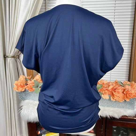 Halara V Neck Cap Sleeve Crossover Ruched Blouse Size Large - Picture 4 of 7